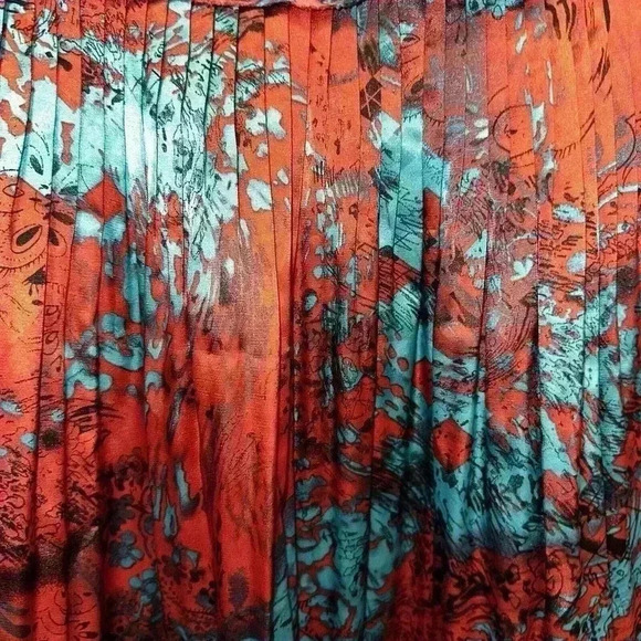 Deja Vu Strapless Formal Style Dress / Red & Blue - Picture 8 of 16